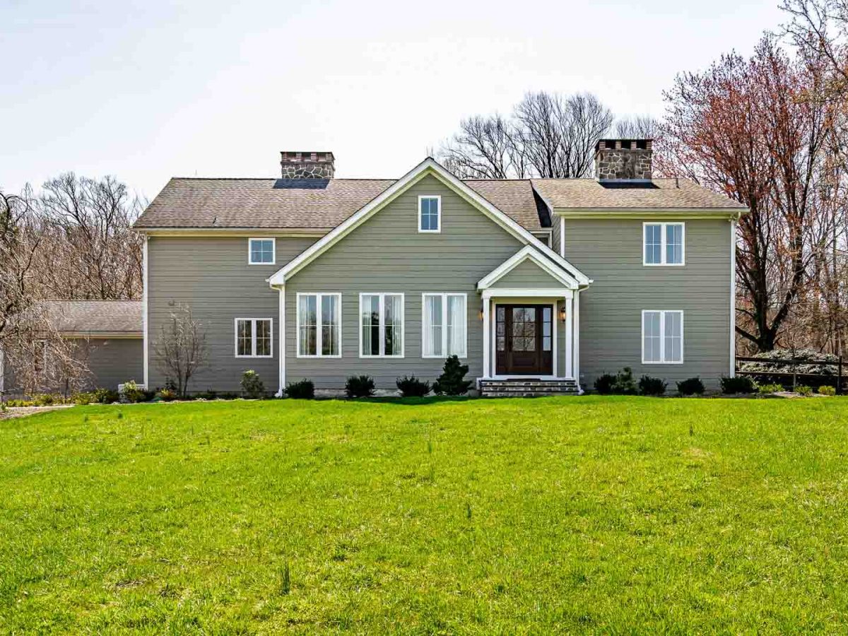822_NEWHALL_RD-300